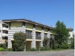 Locale commerciale di 120mq a Lallio