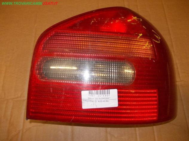 FANALE POST.D. AUDI A3 (8L) 8L045096  Parti elettriche  Fanaleria  Fanali  Fanale post. sx. AUDI - A3 - 01-08-1996 - 01-09-2000