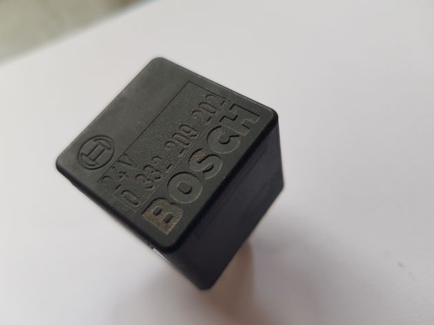 Relè bosch 24 volt 332 209 202 5 pz con dettagli in foto - Foto 6