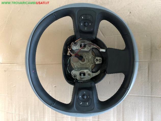 VOLANTE PELLE GRIGIO FIAT 500 L (199-73)  Meccanica  Sterzo  Volante  Volante FIAT - 500 L - 01-07-2012 - 01-06-2018, FIAT - 500 L Pro -