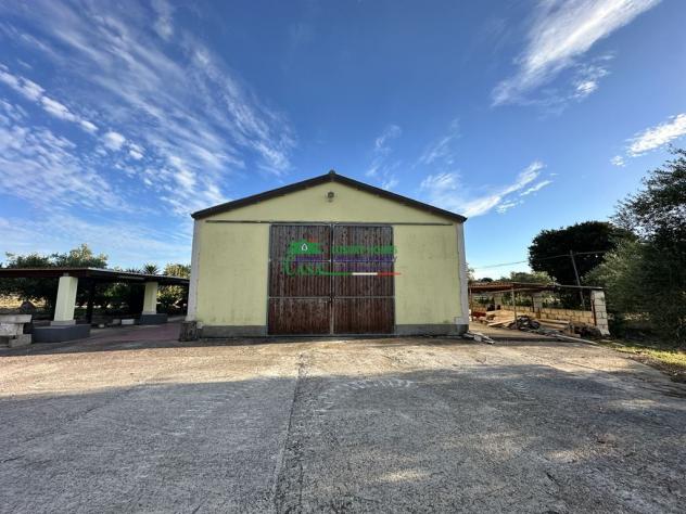 Rif. 9908 - Casale con terreno nella Campagna Modicana