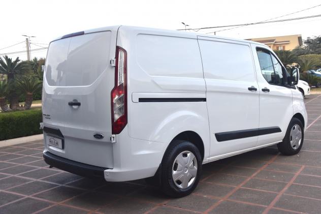 Ford Transit Custom L1-H1 2.0 Tdci 130cv Trend - Foto 7