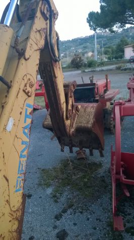 retro escavatore marca benati-lunghezza braccio 4 metri - Foto 5