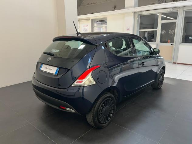Lancia Ypsilon 1.2 69cv GPL Ecochic Silver - Foto 4