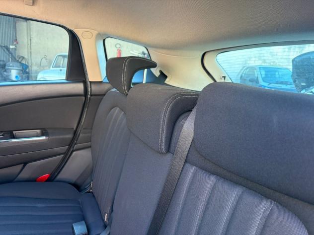 Lancia Delta 1.6 mjt 105 CV Gold come nuova - Foto 10