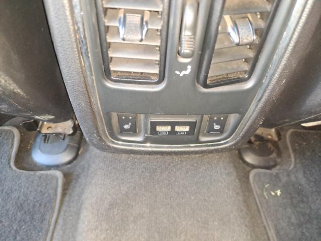 Jeep Grand Cherokee 3.0 V6 CRD 250 CV Multijet II Limited - Foto 9