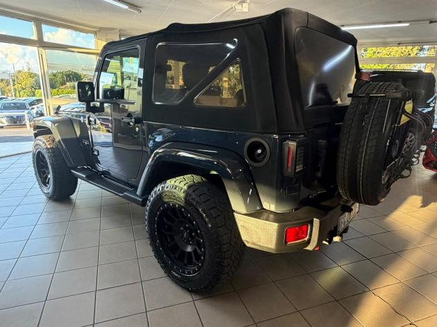 Jeep Wrangler 3ª serie 2.8 CRD DPF Sahara Auto - Foto 6