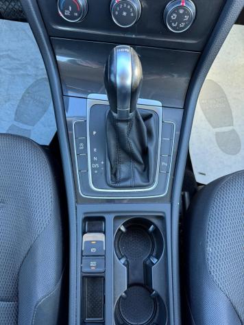 Volkswagen Golf Variant 7.5 1.6 TDI 115CV DSG EXECUTIVE BMT 2019 - Foto 9