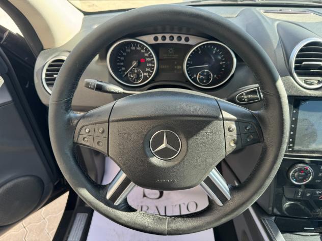 MERCEDES ML 320 CDI 224CV 4MATIC SPORT 2007 - Foto 2
