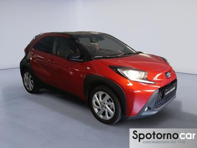 Toyota Aygo X 1.0B (72 CV) Trend S-CVT - Foto 8