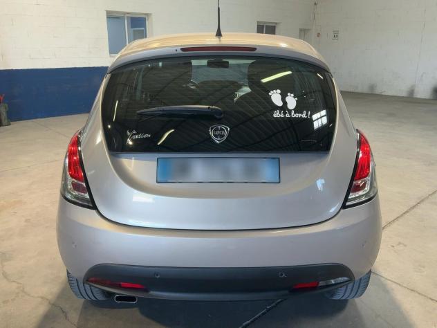 Lancia Ypsilon 1.2 69 CV 5 porte S&S Silver - Foto 6