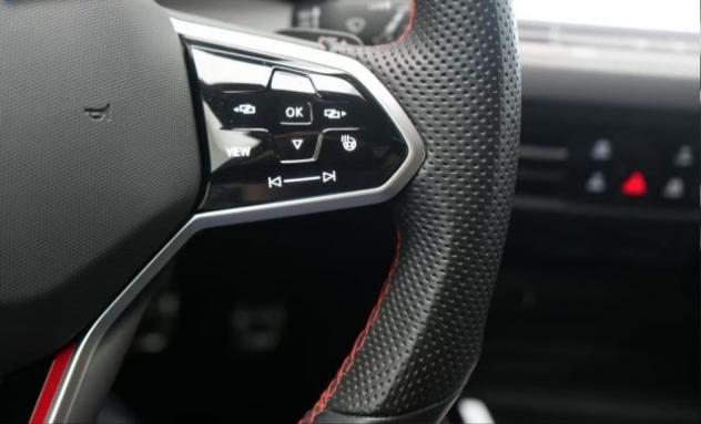VOLKSWAGEN Golf 2.0 TSI DSG GTI rif. 23750017 - Foto 6