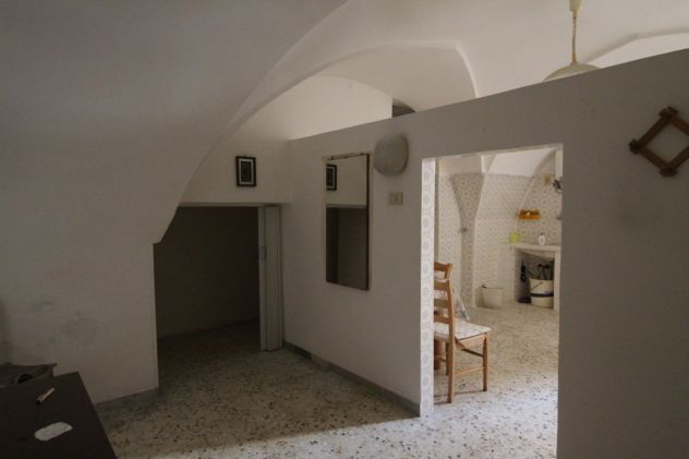 STABILE INDIPENDENTE VIA DANTE ALIGHIERI GROTTAGLIE - Foto 3
