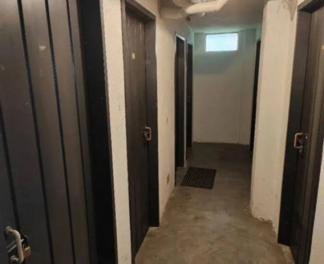 Immobile in asta di 100 m², box auto in vendita a Varese - Foto 4