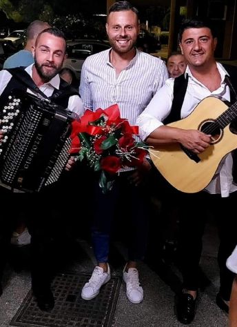 Serenata Tradizionale per omaggiare la futura Sposa - Foto 4