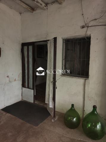 RUSTICO di 11 vani e di 453 mq (CASTELLO DI GODEGO) rif. BL045 - Foto 5
