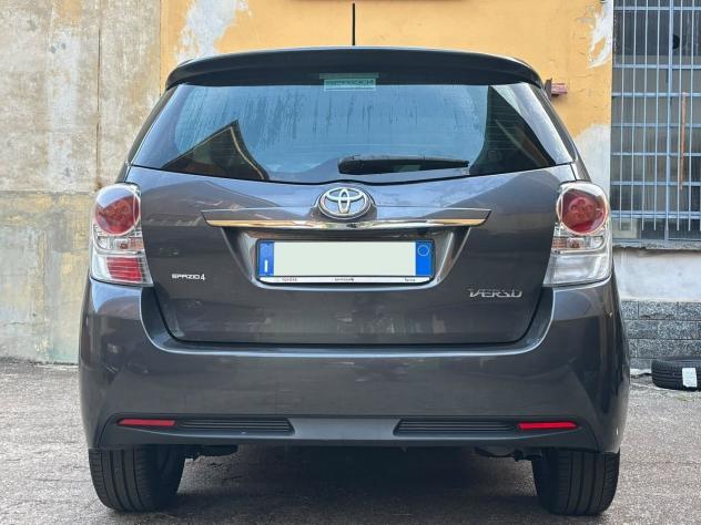 Toyota Verso 1.6 Style 5 posti * 59.000 KM * - Foto 8