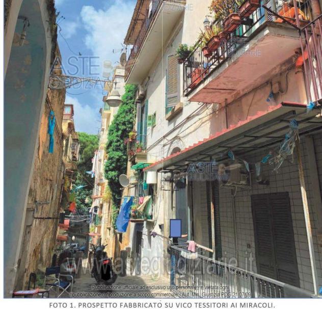 IMMOBILI-IMMOBILE RESIDENZIALE-Vico Tessitori ai Miracoli n. 26, 80137 Napoli NA, Italia