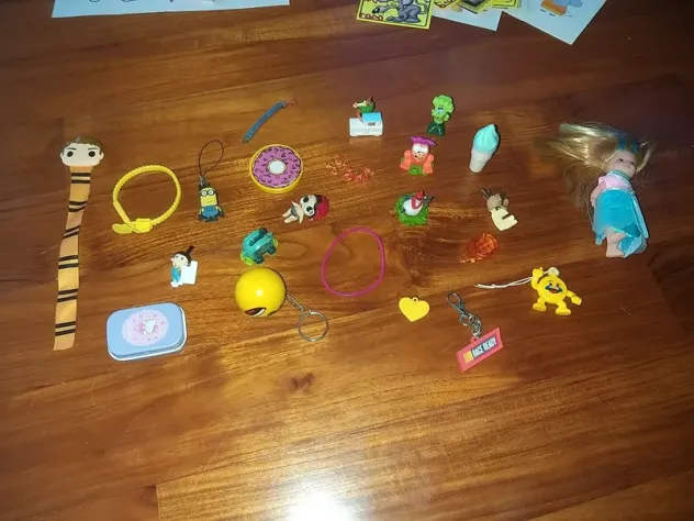grande lotto giocattoli bambino/a. In buone condizioni...... vero affare.. - Foto 8