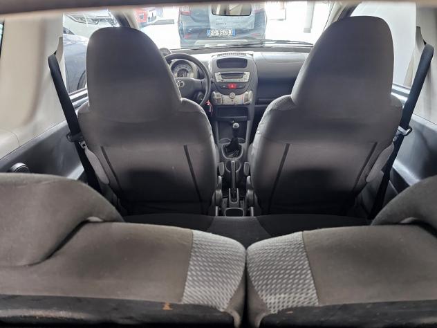 Toyota Aygo 1.0 12V VVT-i 3 porte Sol - Foto 9