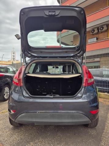 Ford Fiesta 1.4 5 porte Bz.- GPL Titanium - Foto 7