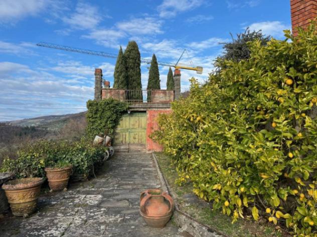 Immobile in asta di 783 m² con più di 5 locali e box auto in vendita a Montale - Foto 5