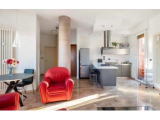 Attico / Mansarda di 81 m² con 2 locali in affitto a Bologna