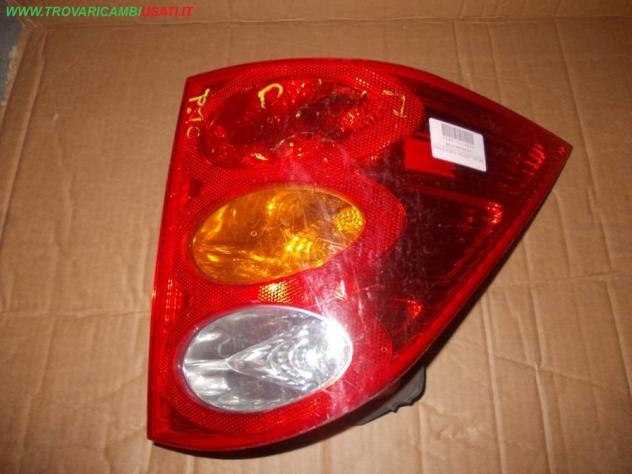 FANALE POST.D. PEUGEOT 1007 (A8) Parti elettriche Fanaleria Fanali Fanale post. sx. PEUGEOT - 1007 - 01-04-2005 - 01-06-2010