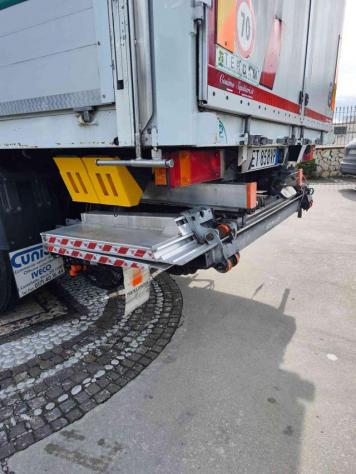 IVECO STRALIS 360 PASSO 3800 CASSONE E SPONDA rif. 23830776 - Foto 6