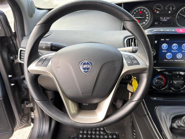 Lancia Ypsilon 1.0 FireFly 70 Cv Hybrid Gold 5 POSTI - Schermo, CarPlay, Ruotino ecc - Foto 9