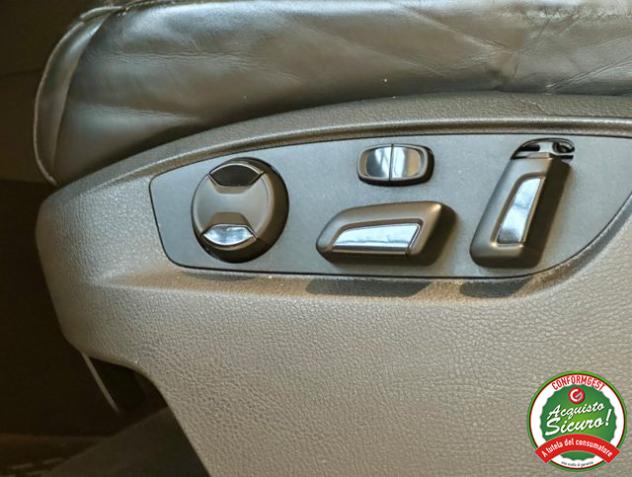 VOLKSWAGEN Touareg 3.0 TDI 204CV tiptronic Sport *R-LINE*TETTO* rif. 24242114 - Foto 10
