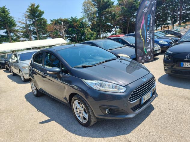 Ford Fiesta 1.5 TDCi 75CV 5 porte Titanium