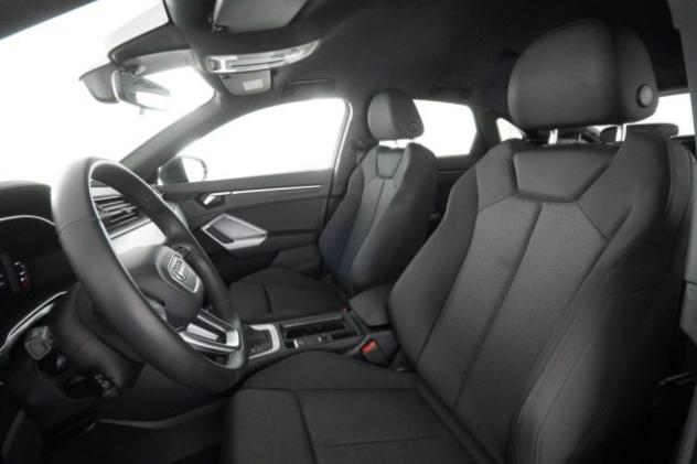 AUDI Q3 Q3 SPB 35 TDI S tronic Identity Black rif. 23975550 - Foto 2