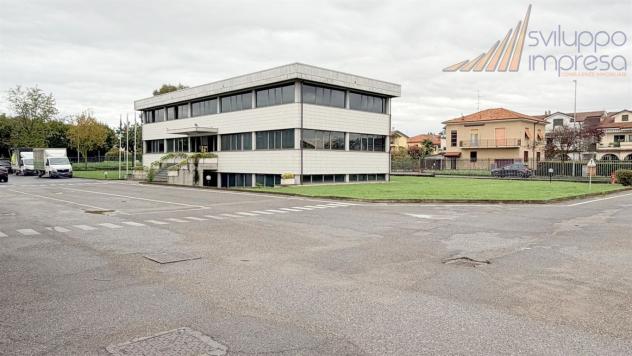 CAPANNONE CON PALAZZINA UFFICI IN VENDITA A USMATE VELATE - Foto 10