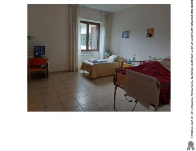 Immobile in asta di 2000 m² con più di 5 locali in vendita a Borgorose - Foto 6