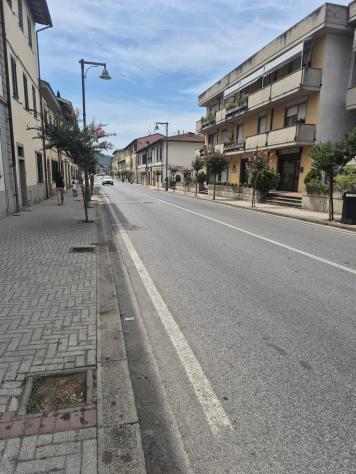 VENDESI NEGOZIO DI TRE SPORTI SU UNA DELLE VIE PIU IMPORTANTI DI RUFINA - Foto 3