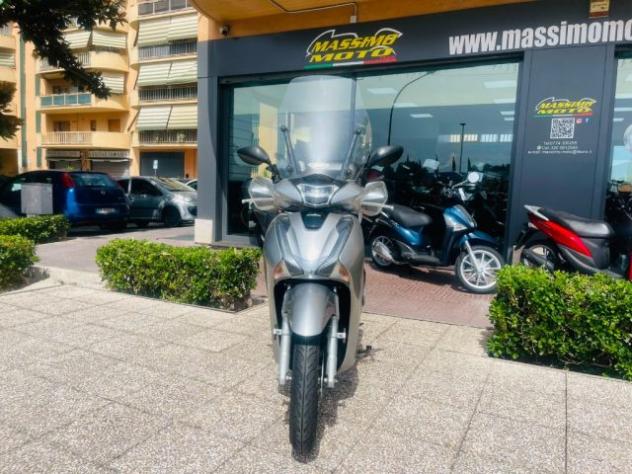 HONDA SH 150 TUTTO INCLUSO ANCHE PASSAGGIO! MINI RATE rif. 24010886 - Foto 3
