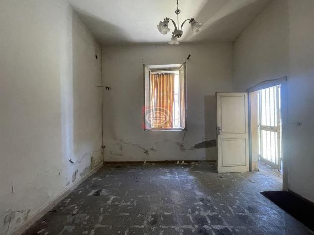 FORLI' ( zona stazione ): su LOTTO di 1.415 mq. CASA SINGOLA con LABORATORIO e TERRENO EDIFICABILE - Foto 5