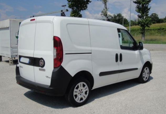 FIAT Doblò 1.6 105 M-Jet rif. 24013258 - Foto 3