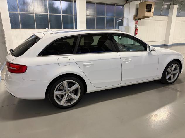Audi A4 Avant 2.0 TDI 143CV S-LINE - Foto 4