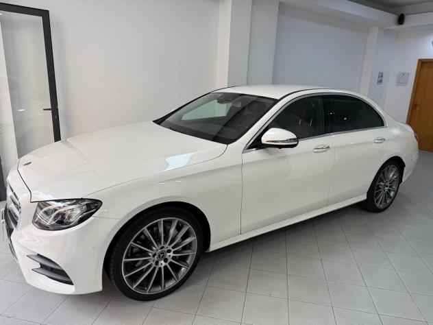 MERCEDES- BENZ KLASSE E 220 D 195 CV 4MATIC AMG PREMIUM OFFERTA - Foto 4