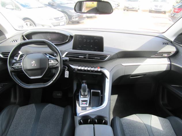 Peugeot 5008 BlueHDi 130 S&S EAT8 Allure - AUTOMATICO - Foto 5
