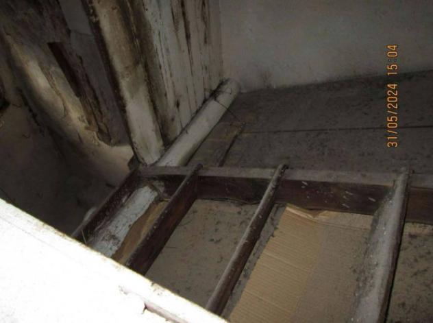 Immobile in asta di 242 m² con più di 5 locali in vendita a Cosenza - Foto 13