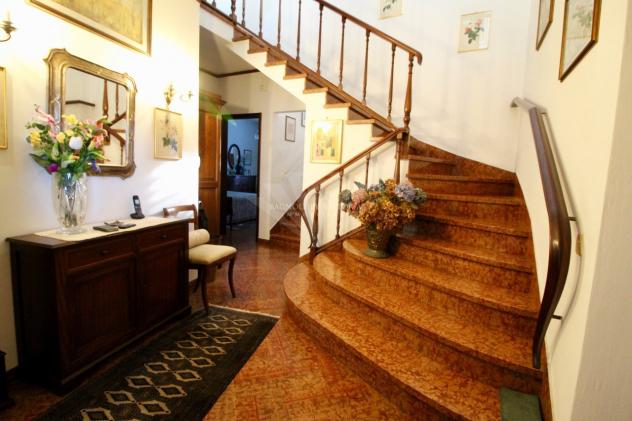 VILLA di 13 vani e di 260 mq (PIETRASANTA) rif. 447/VE - Foto 13