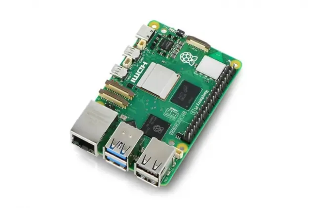 Raspberry Pi 5 da 16GB, 8GB, 4GB o 2GB (NUOVO)