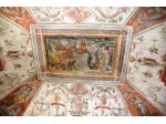 Orvieto centro - affittasi locale affrescato uso ufficio