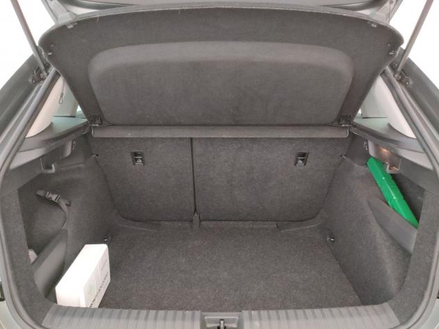 Škoda Kamiq 1.0 TSI Black Dots DSG 85kW - Foto 9