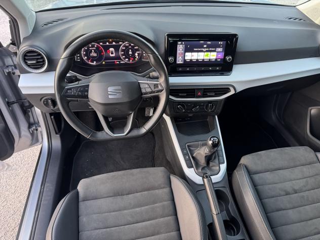SEAT Arona 1.0 Eco TSI 70kW Black Edition - Foto 6
