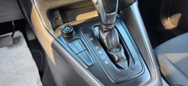 Ford Focus 1.5 TDCi 120 CV Start&Stop Powershift SW Titanium X - Foto 9