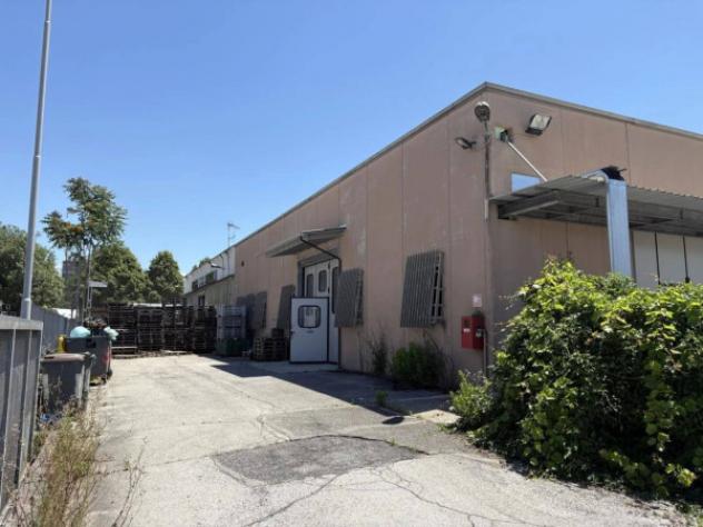 Immobile in asta di 650 m² in vendita a Terni - Foto 2